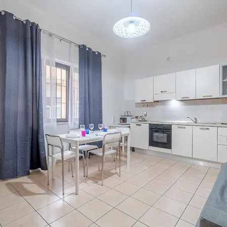 Aurora Functional Flat Apartment *